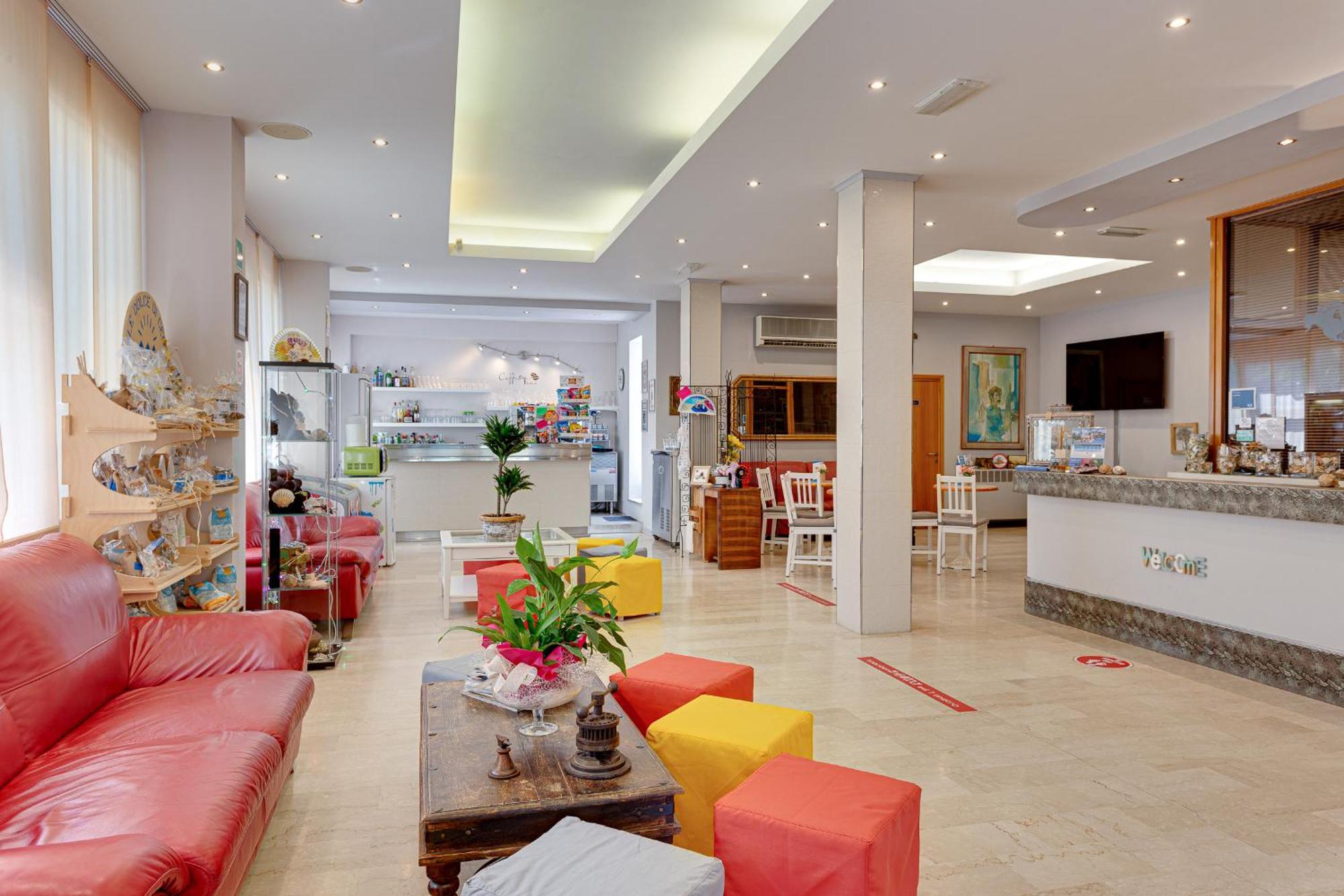 Hotel Kiss Cesenatico Luaran gambar