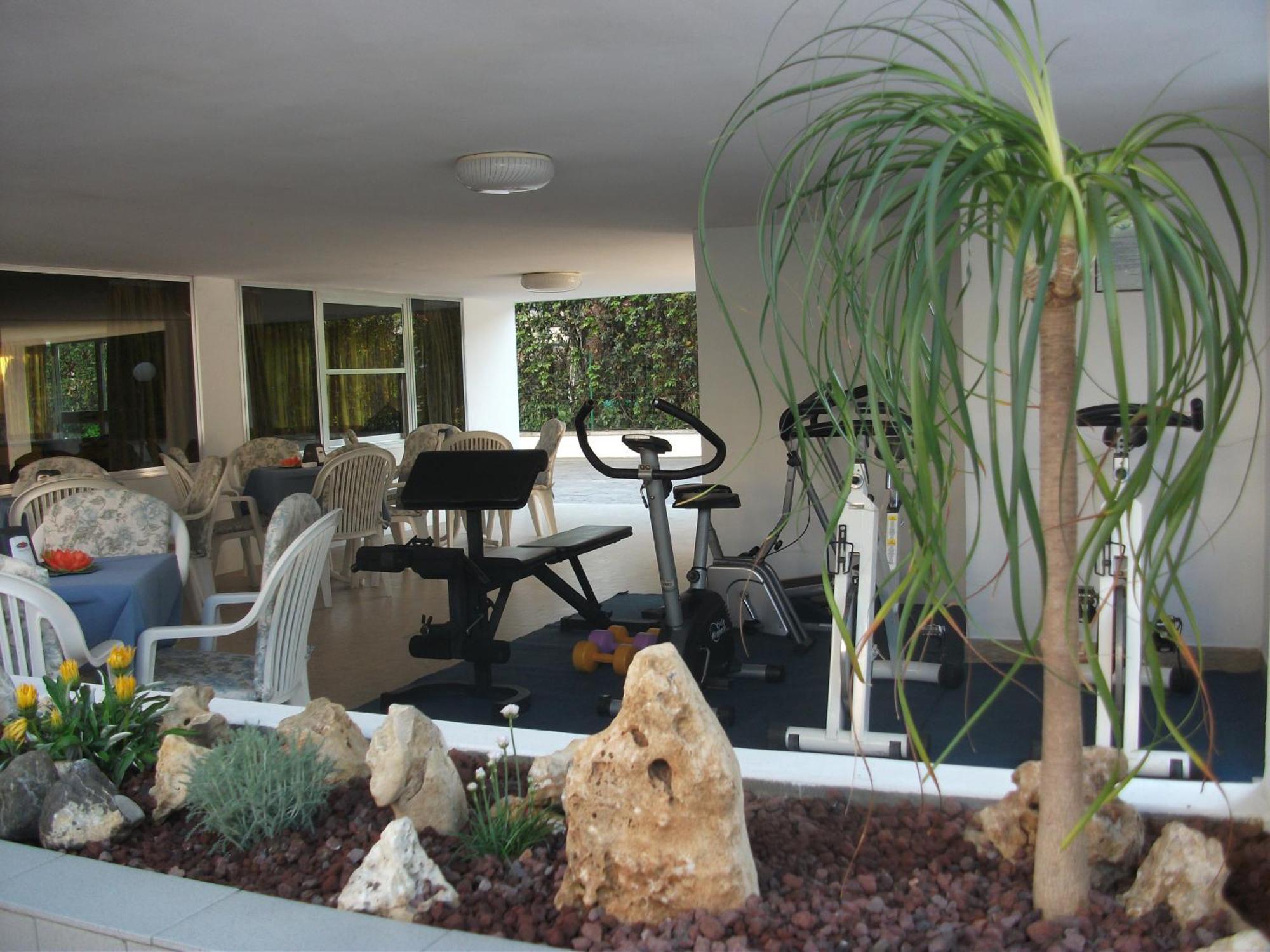 Hotel Kiss Cesenatico Luaran gambar